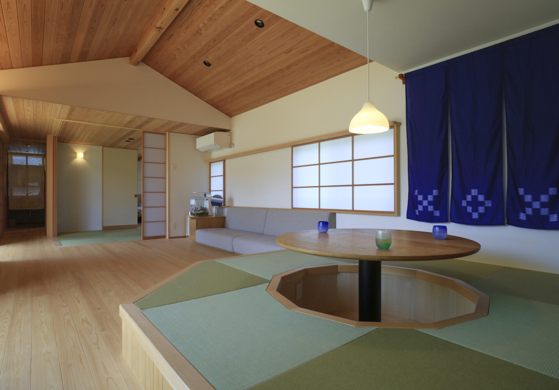 岡崎市で和モダンな木の家/サン工房岡崎スタジオ